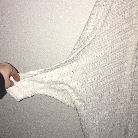 Degree cream cardigan loose fitting cute!! - Picture 3 of 4